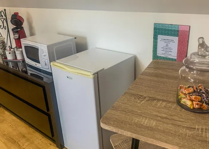 Les D'hotes Du Faubourg Bed & Breakfast